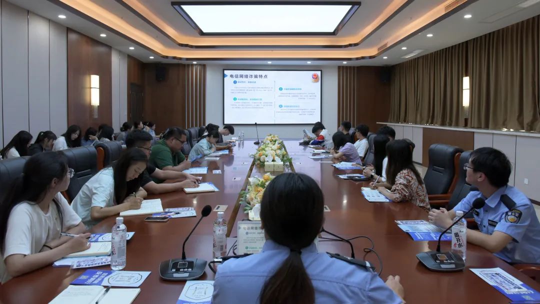 1695258951897687.jpg 1695258951897687.jpg