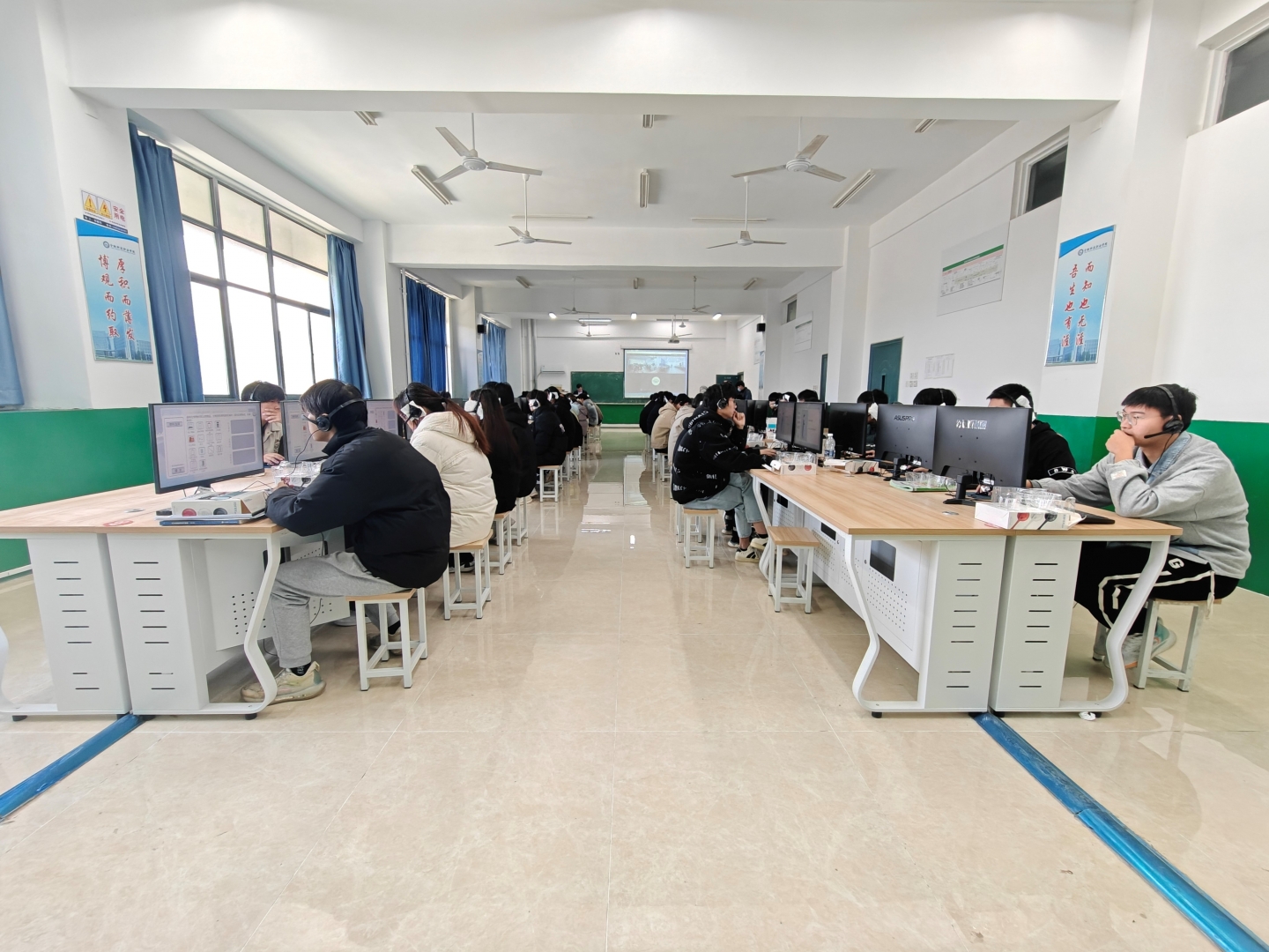 20241128151921_765884.jpg 20241128151921_765884.jpg