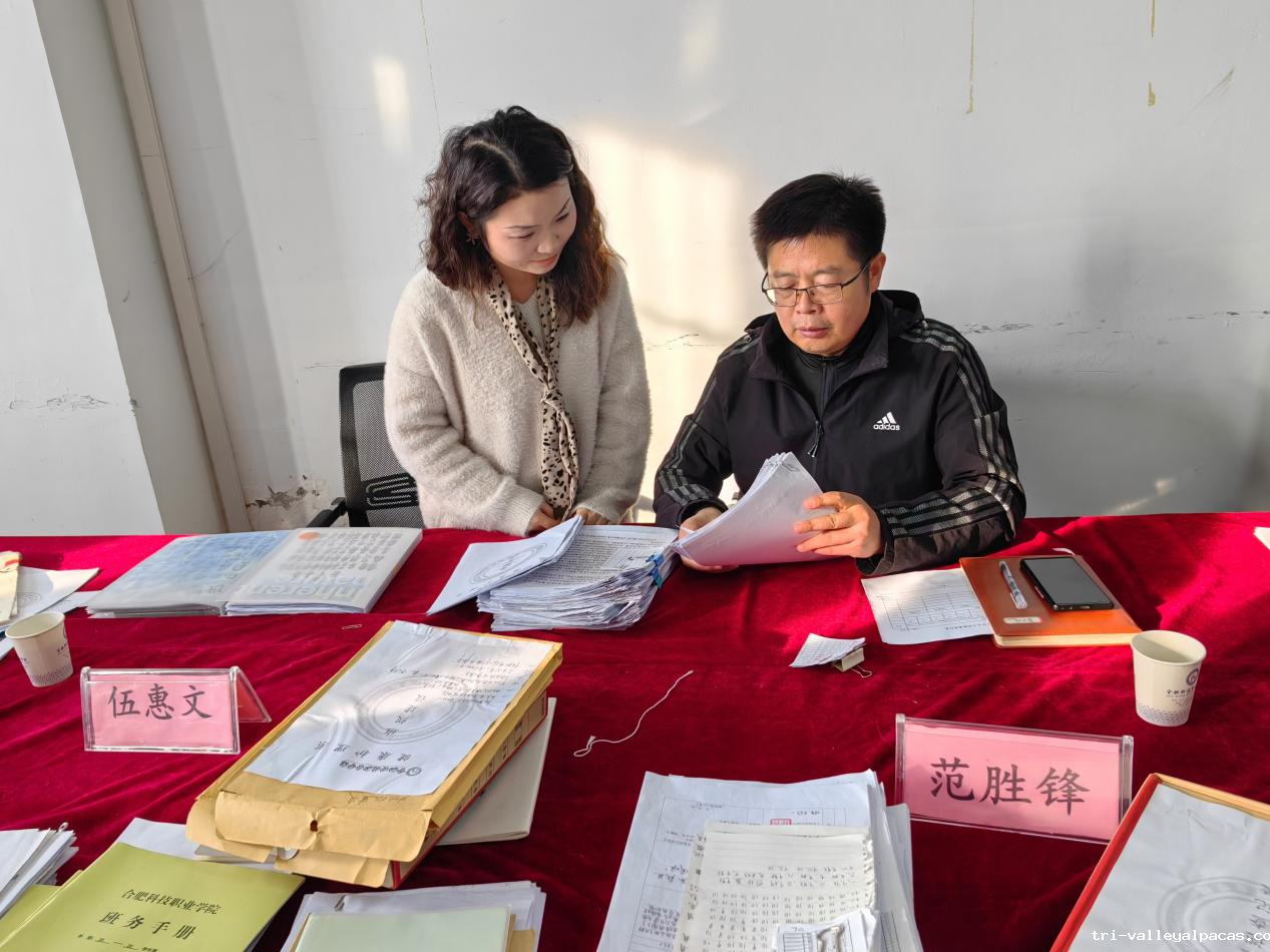 健康护理系2024-2025学年第一学期期中学生工作检查圆满完成